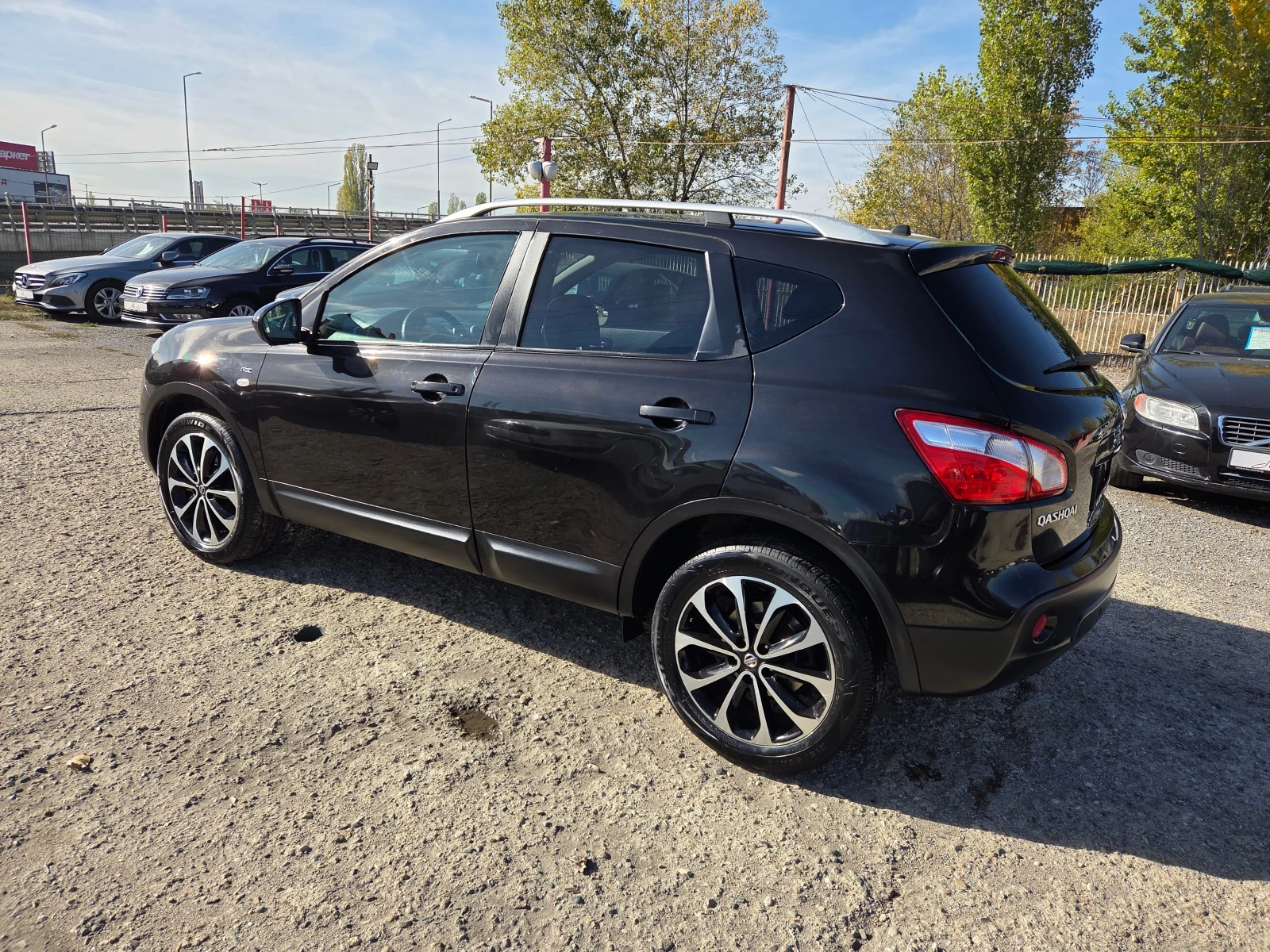 Nissan Qashqai 1.6i/navi/gaz/cam-360 | Mobile.bg   6