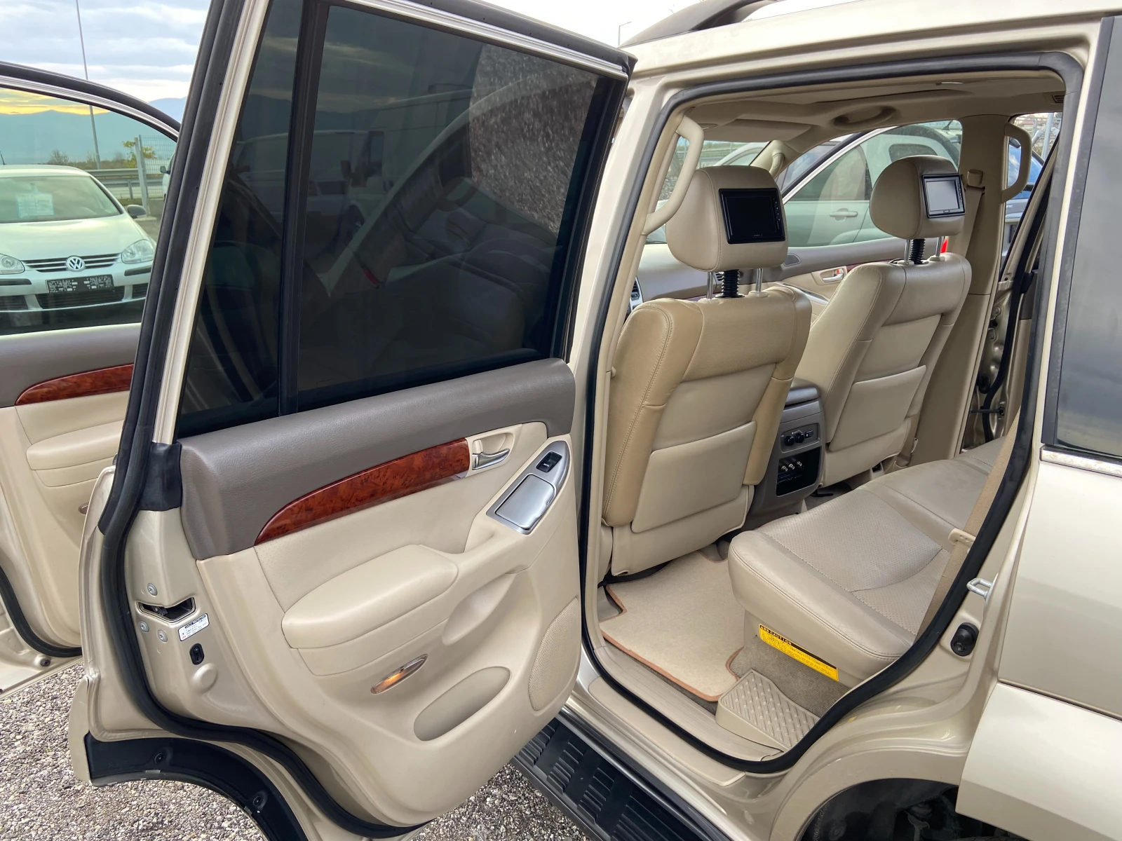 Toyota Land cruiser 4.0 LIMITED ГЪРЦИЯ - изображение 10