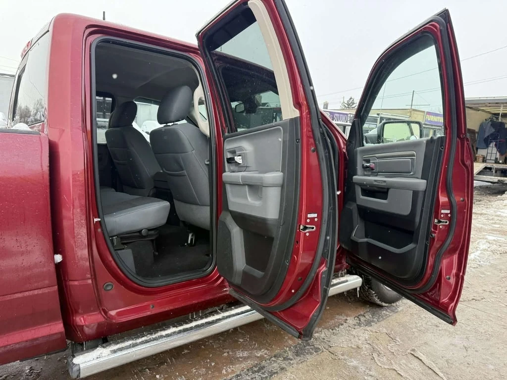 Dodge RAM 1500 * SLT * CARFAX * ЦЕНА ДО БГ - изображение 9