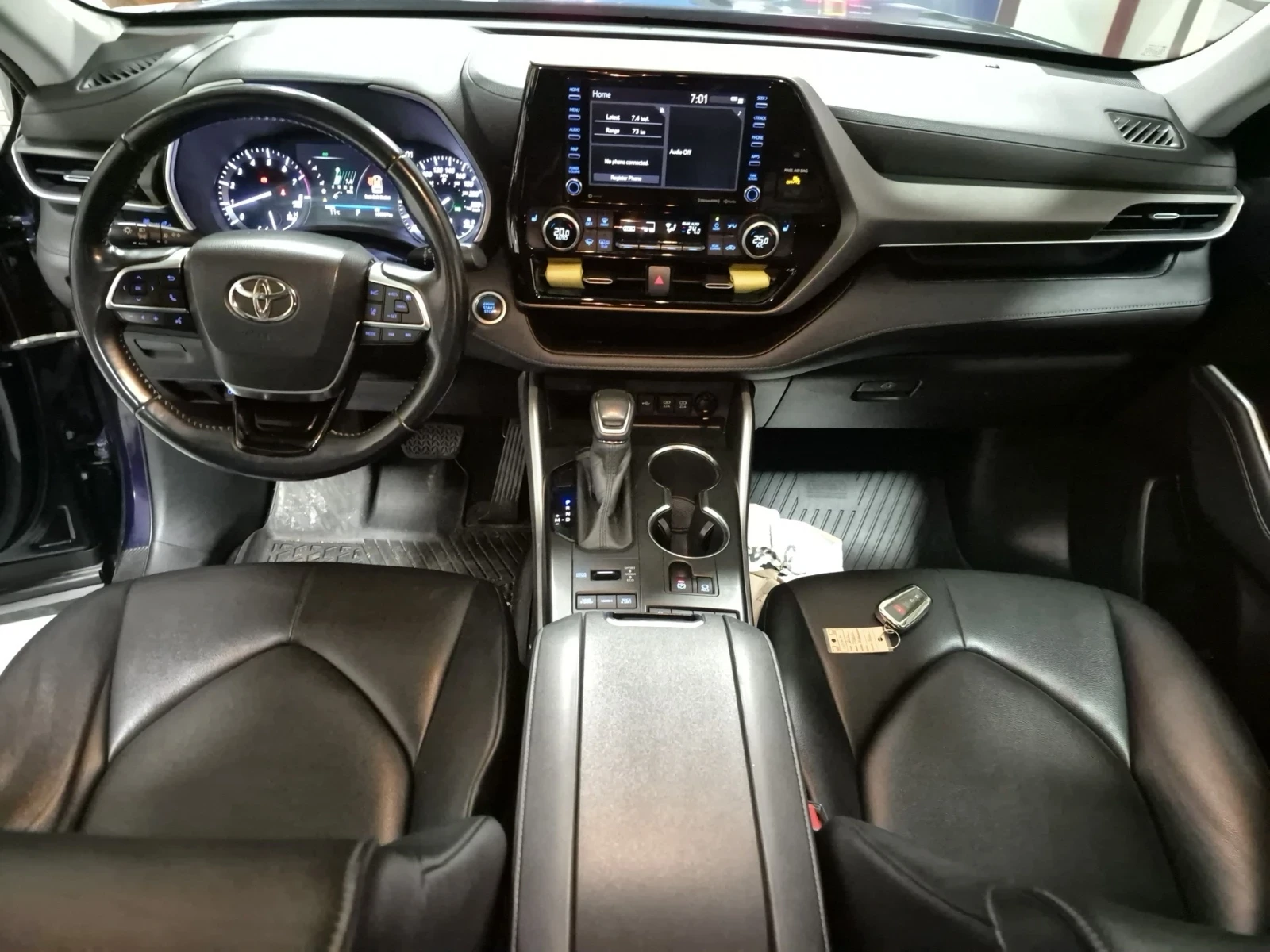 Toyota Highlander XLE * * ЧЕРЕН САЛОН * * БЕЗ ИНЦИДЕНТИ * *  - изображение 6