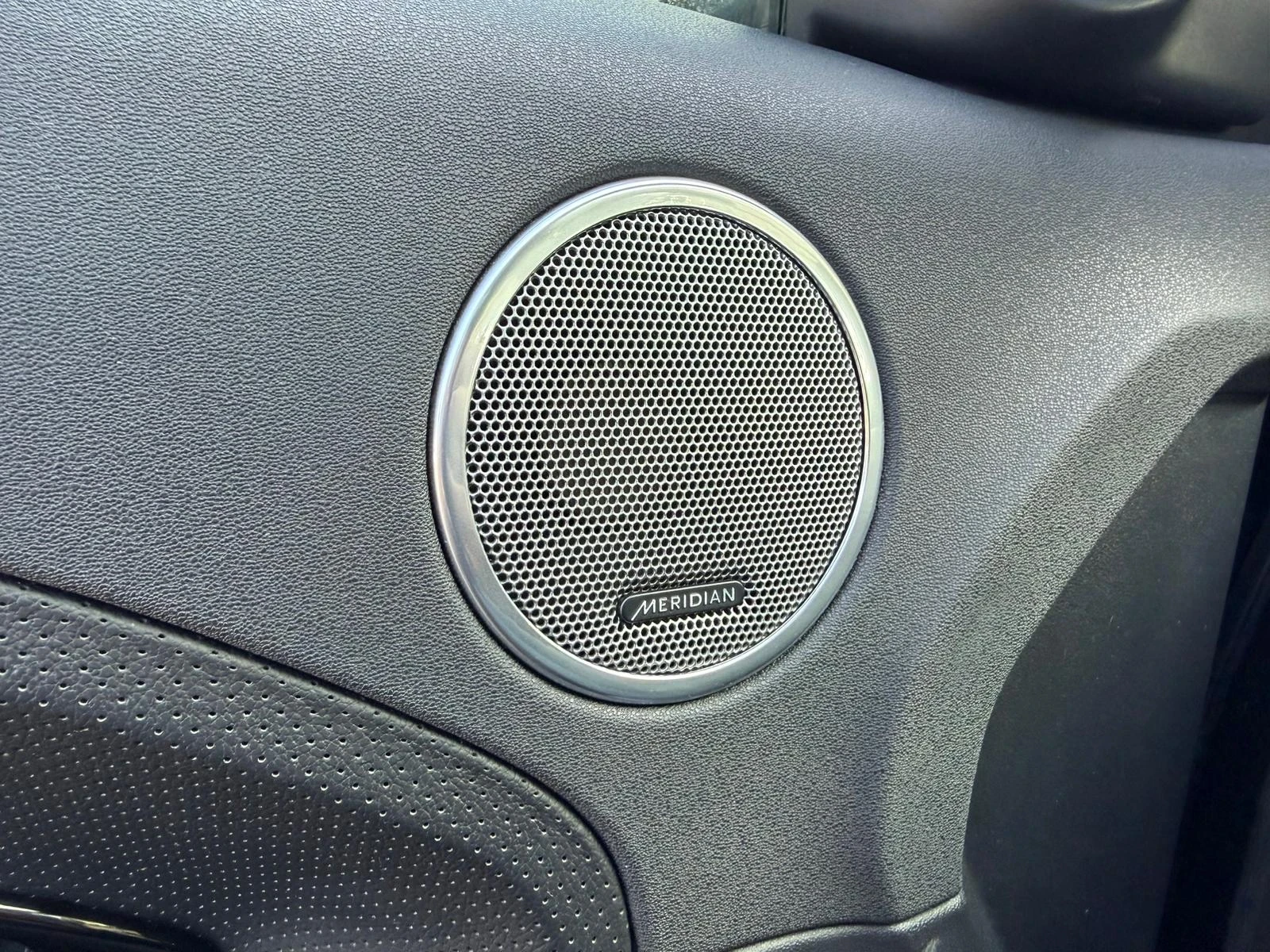 Land Rover Range Rover Evoque SQ4/Panorama/Camera/Meridian Sound | Mobile.bg � ����������� 16