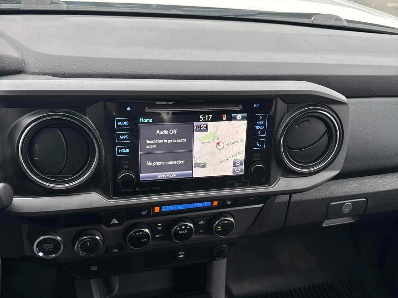 Toyota Tacoma * 4WD Double Cab V6 * CARFAX * ЦЕНА ДО БГ, снимка 8 - Автомобили и джипове - 53905975