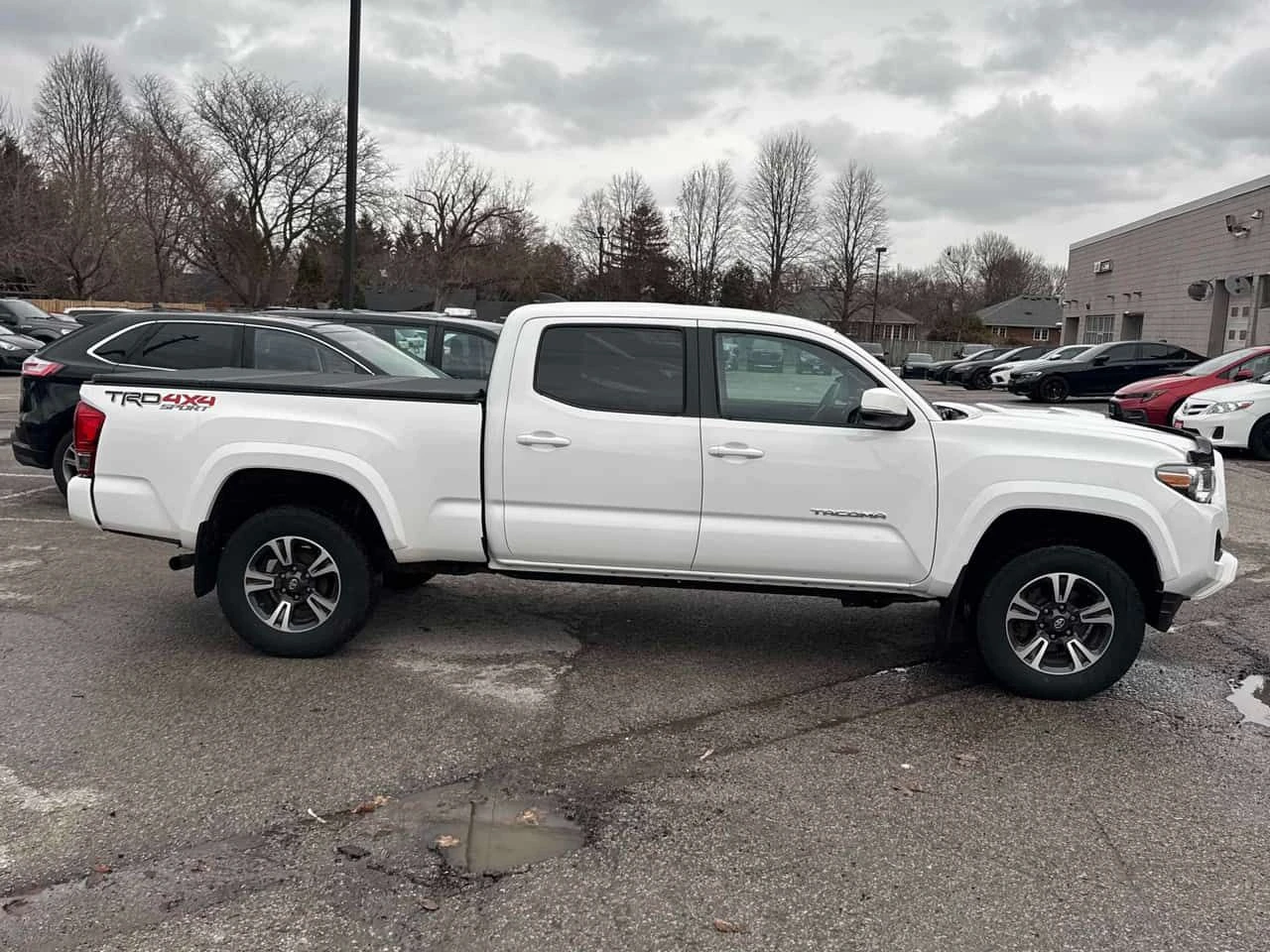 Toyota Tacoma * 4WD Double Cab V6 * CARFAX * ЦЕНА ДО БГ, снимка 5 - Автомобили и джипове - 53905975