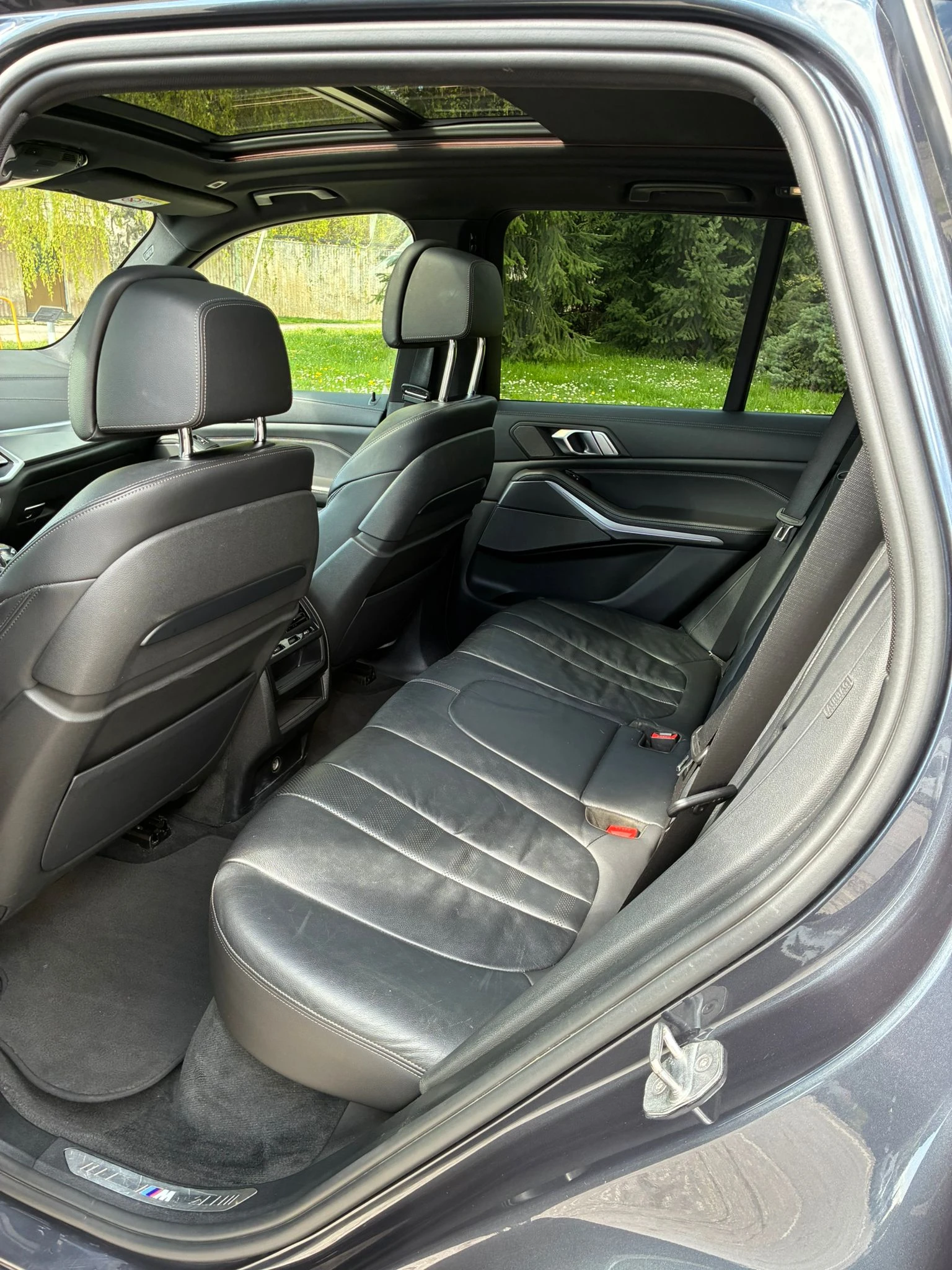BMW X5 45e xDrive/M-Sport/HarmanKardon/HuD/Pano, снимка 11 - Автомобили и джипове - 54294713