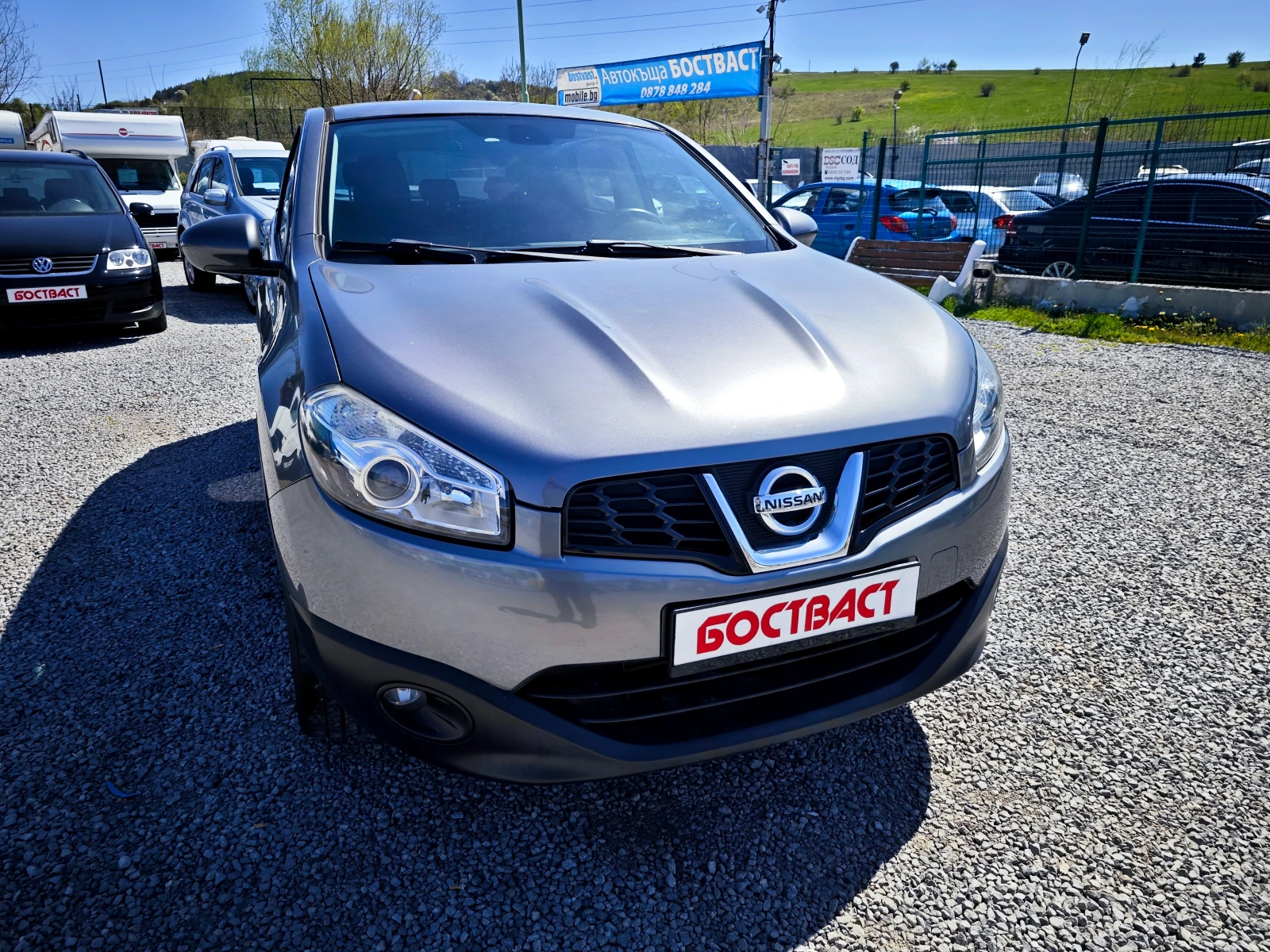 Nissan Qashqai 1.5 dCi, снимка 7 - Автомобили и джипове - 54389329