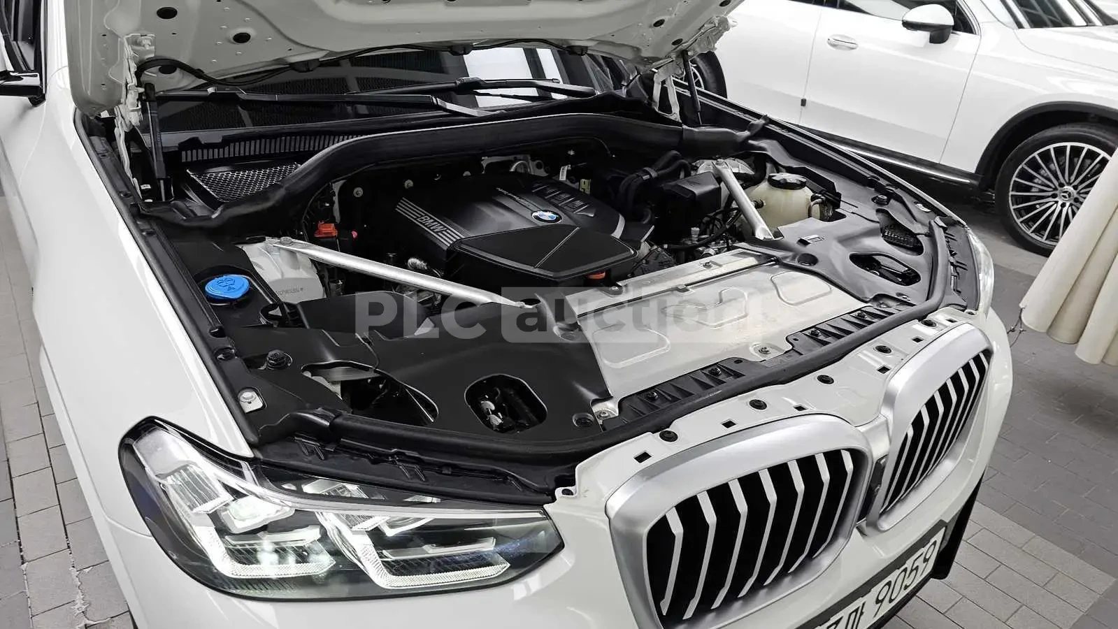 BMW X3 ОБДУХВАНЕ * 360 КАМЕРА * HEAD-UP * ФИКСИРАНА ЦЕНА, снимка 6 - Автомобили и джипове - 55033045