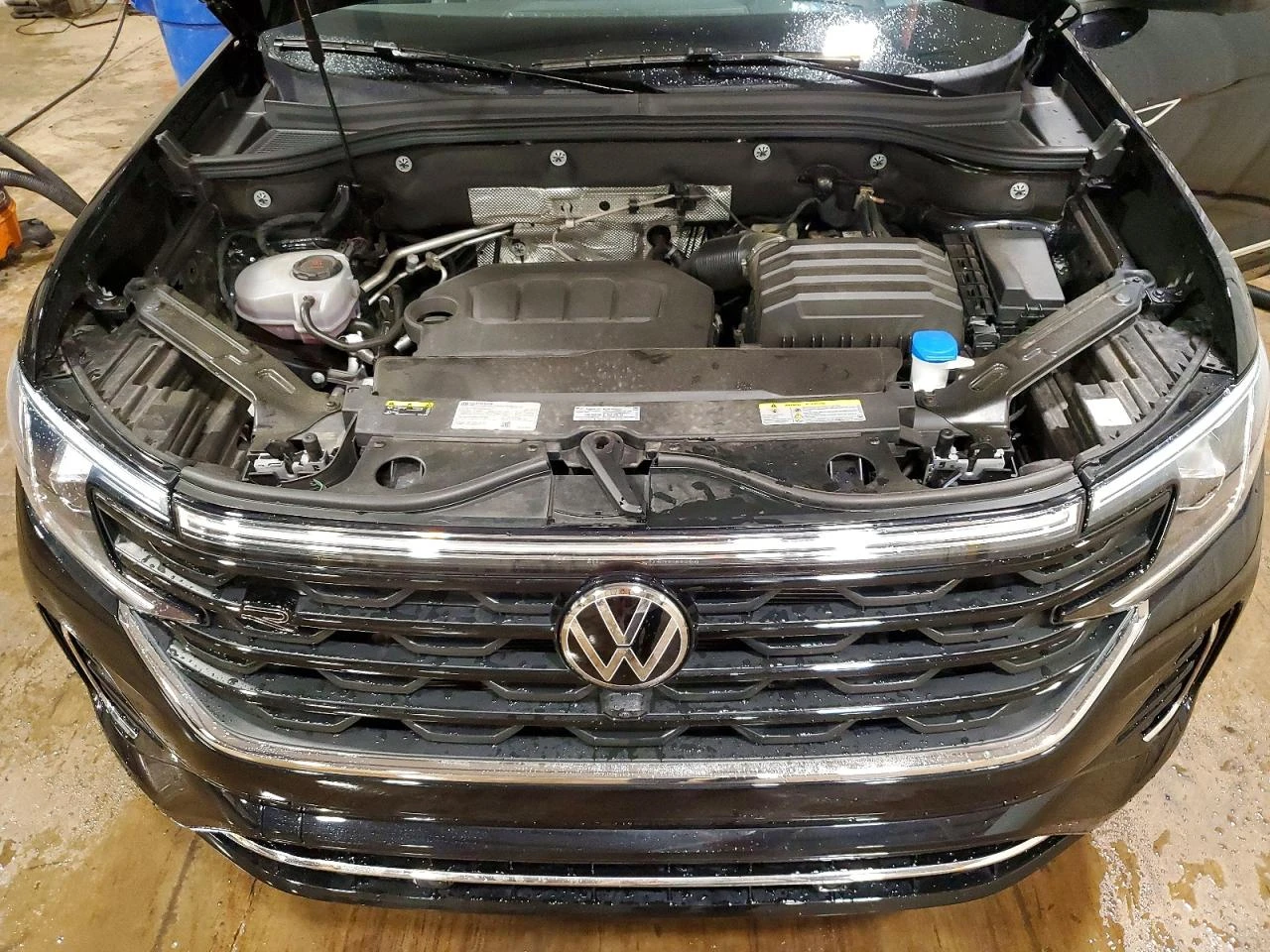 VW Atlas PREMIUM* R-LINE* ПАНО* ПОДГРЕВ* КОЖА* KEYLESS* , снимка 12 - Автомобили и джипове - 55463658