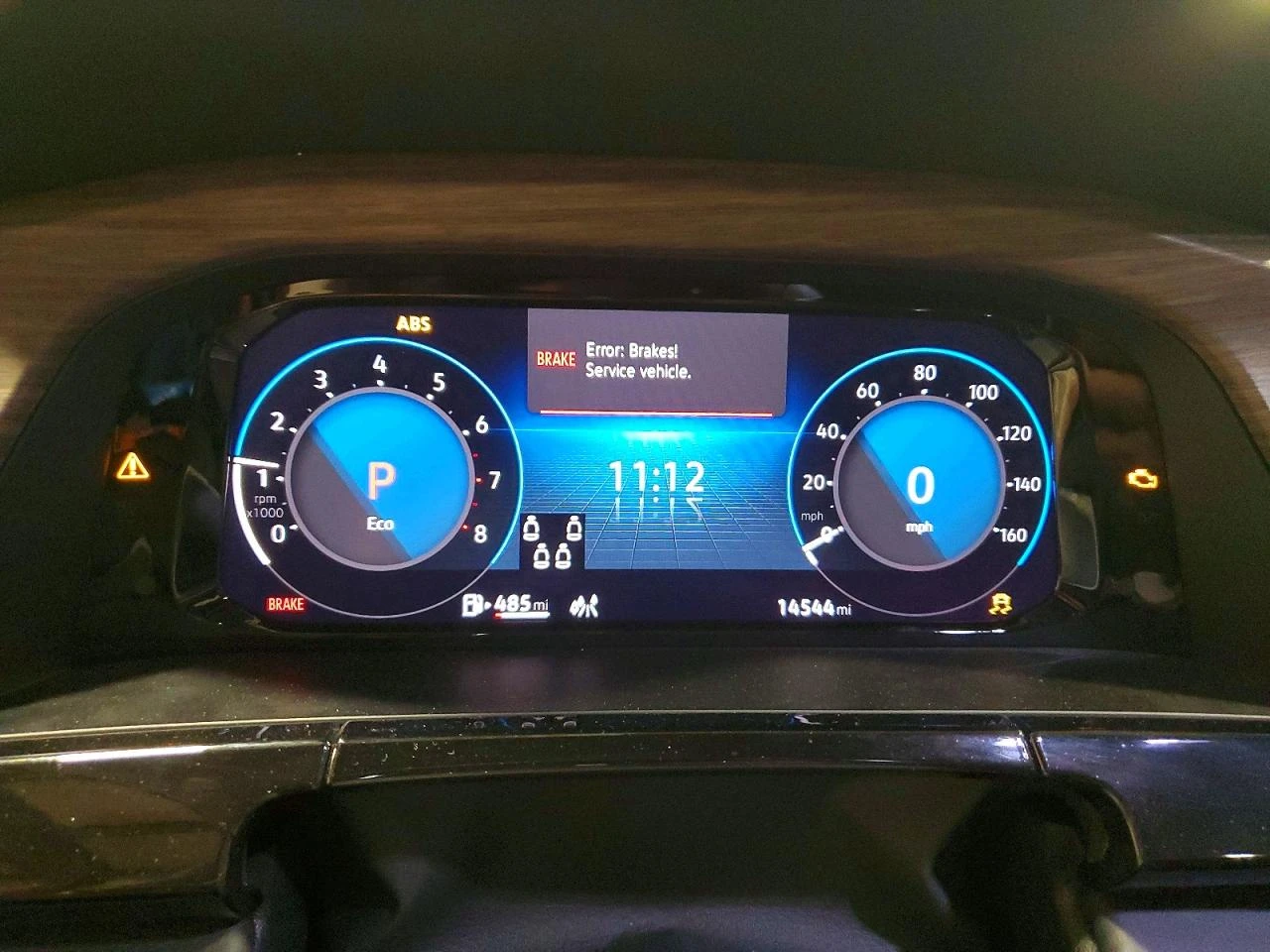 VW Atlas PREMIUM* R-LINE* ПАНО* ПОДГРЕВ* КОЖА* KEYLESS* , снимка 9 - Автомобили и джипове - 55463658