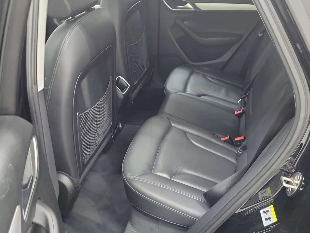 Audi Q3 * KOMFORT * CARFAX * ОПЦИЯ ЗА АВТОКРЕДИТ * , снимка 11 - Автомобили и джипове - 55547771