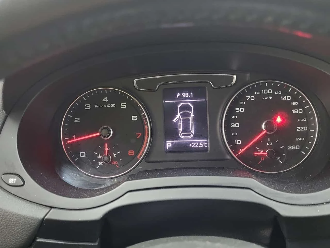 Audi Q3 * KOMFORT * CARFAX * ОПЦИЯ ЗА АВТОКРЕДИТ * , снимка 9 - Автомобили и джипове - 55547771