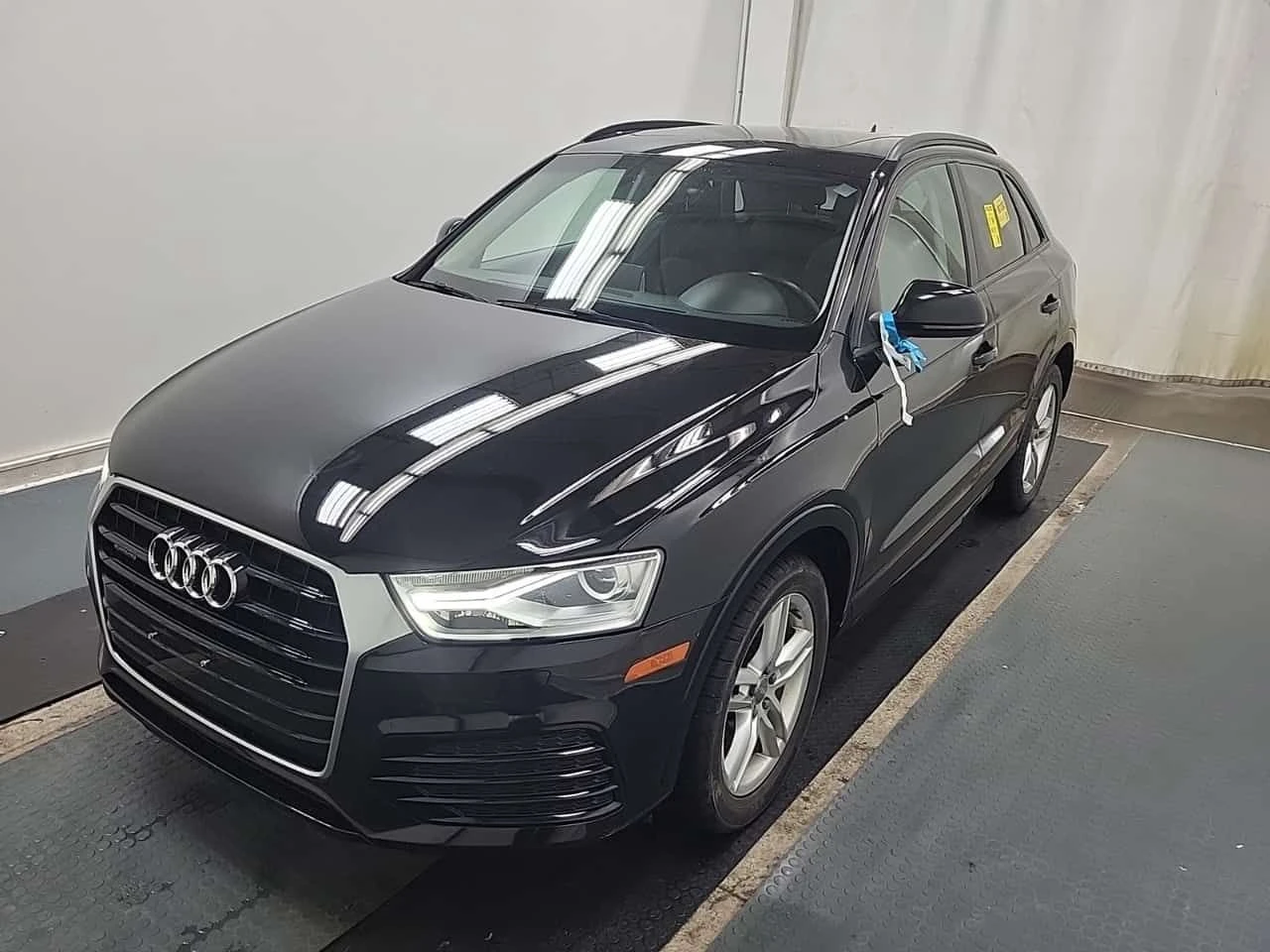 Audi Q3 * KOMFORT * CARFAX * ОПЦИЯ ЗА АВТОКРЕДИТ * 