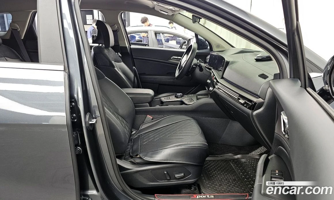 Kia Sportage 1.6 Turbo Signature * 11 012 КМ, снимка 11 - Автомобили и джипове - 55676806