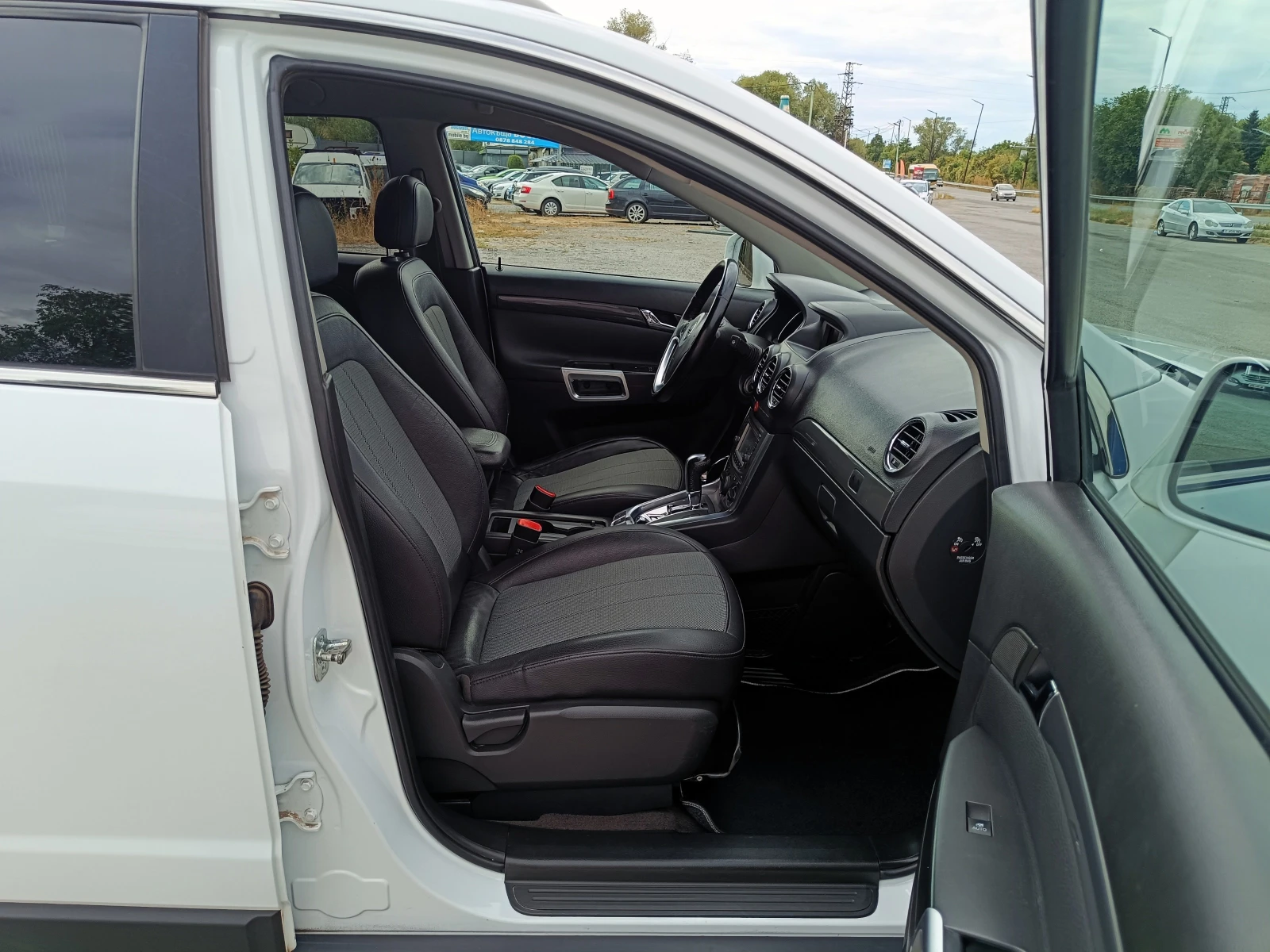 Opel Antara 2.2 CDTi* 4x4* АВТОМАТИК* COSMO* NAVI* КОЖА* EURO , снимка 10 - Автомобили и джипове - 56088475
