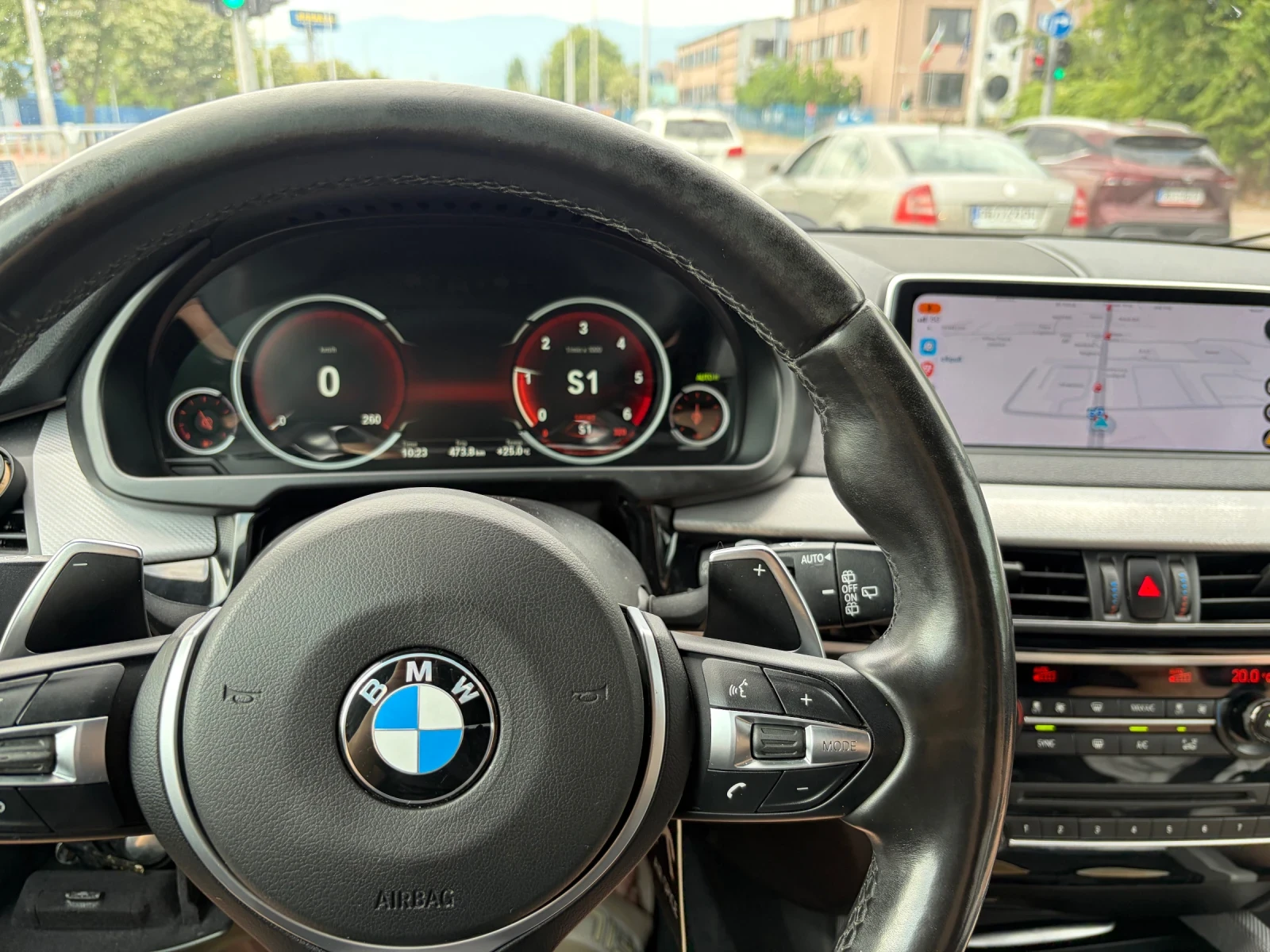 BMW X5  M-Пакет /Вакум/Харман/Амбиентно/Хедъп/Рекаро, снимка 2 - Автомобили и джипове - 56156300