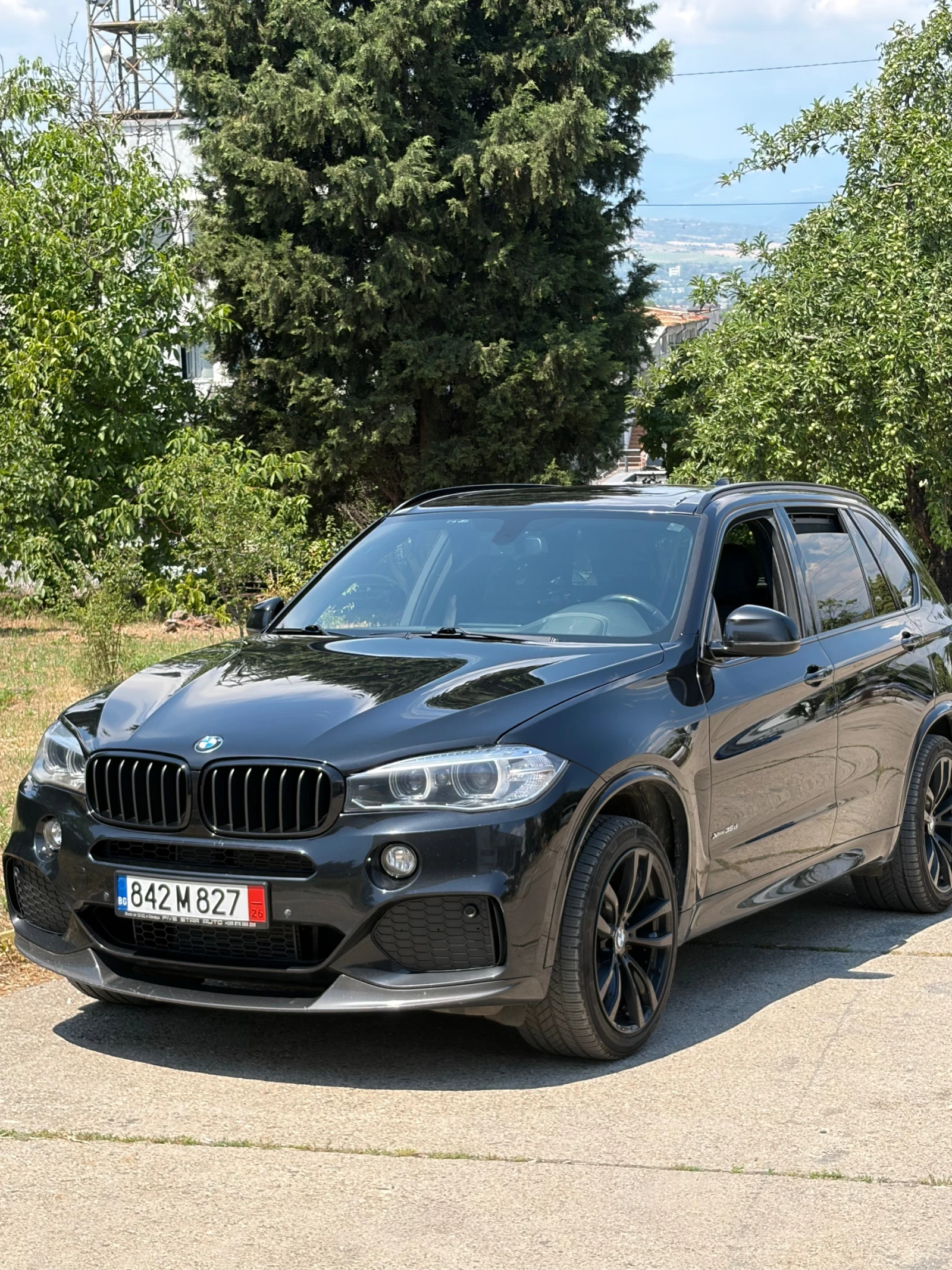 BMW X5  M-Пакет /Вакум/Харман/Амбиентно/Хедъп/Рекаро