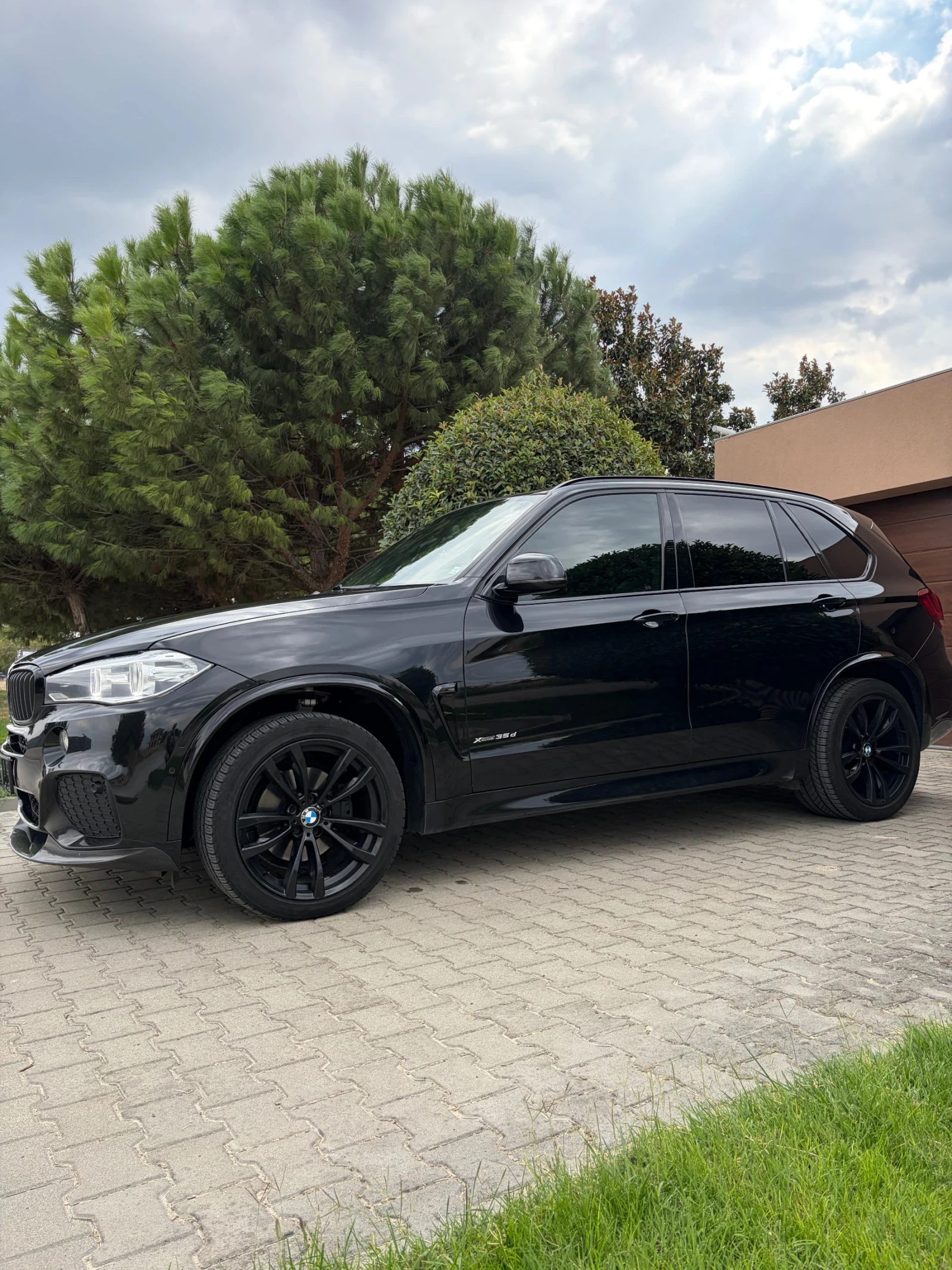 BMW X5 M-Paket / Harman Kardon / Ambient / Head-up , снимка 5 - Автомобили и джипове - 56156300