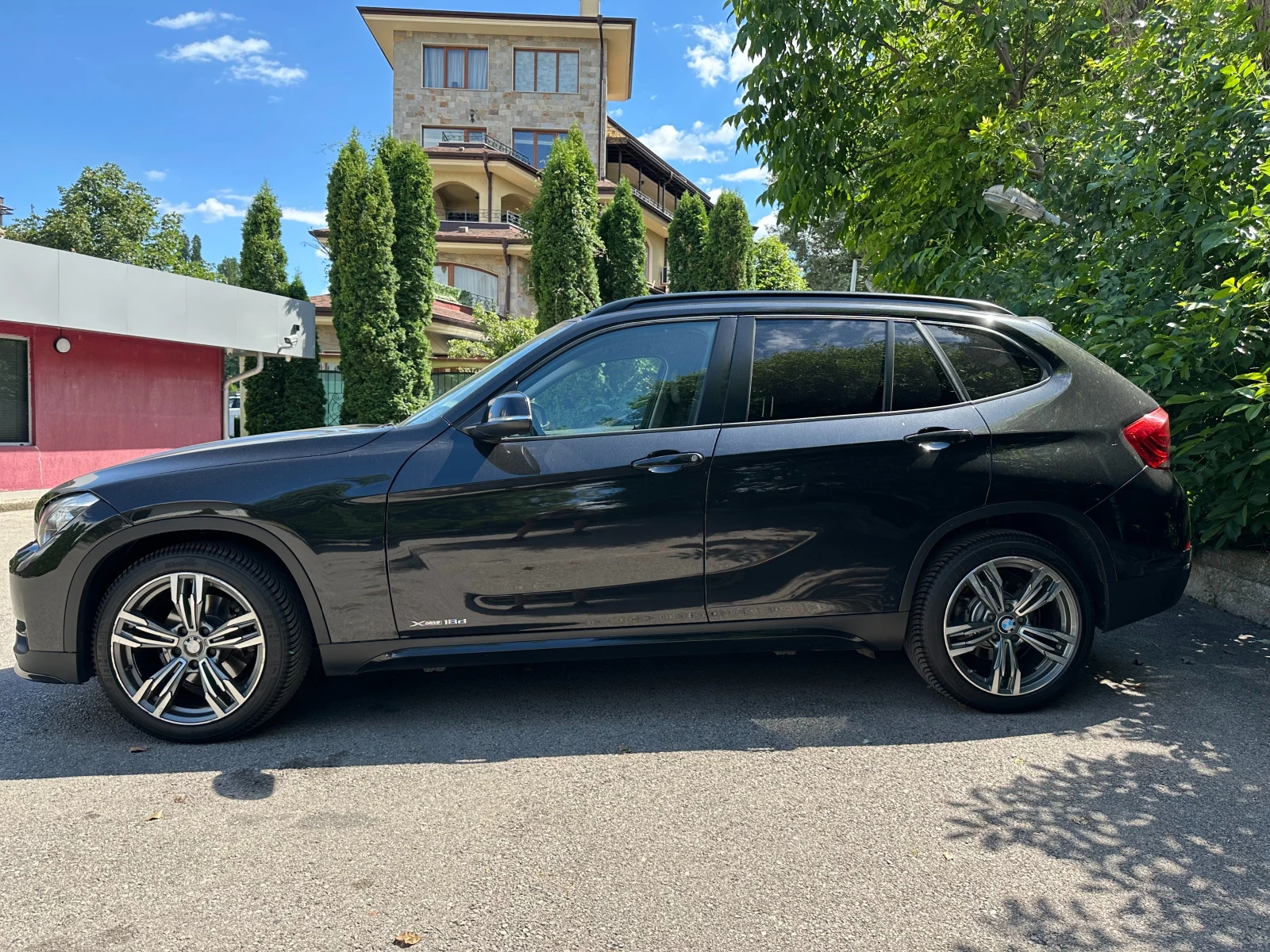 BMW X1 xDrive 1.8d  Sport, снимка 2 - Автомобили и джипове - 56310151