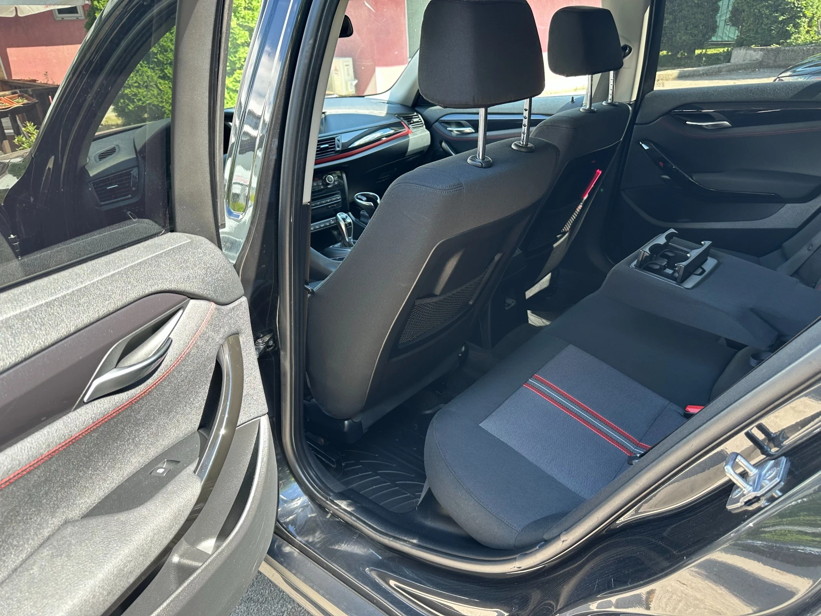BMW X1 xDrive 1.8d  Sport, снимка 10 - Автомобили и джипове - 56310151