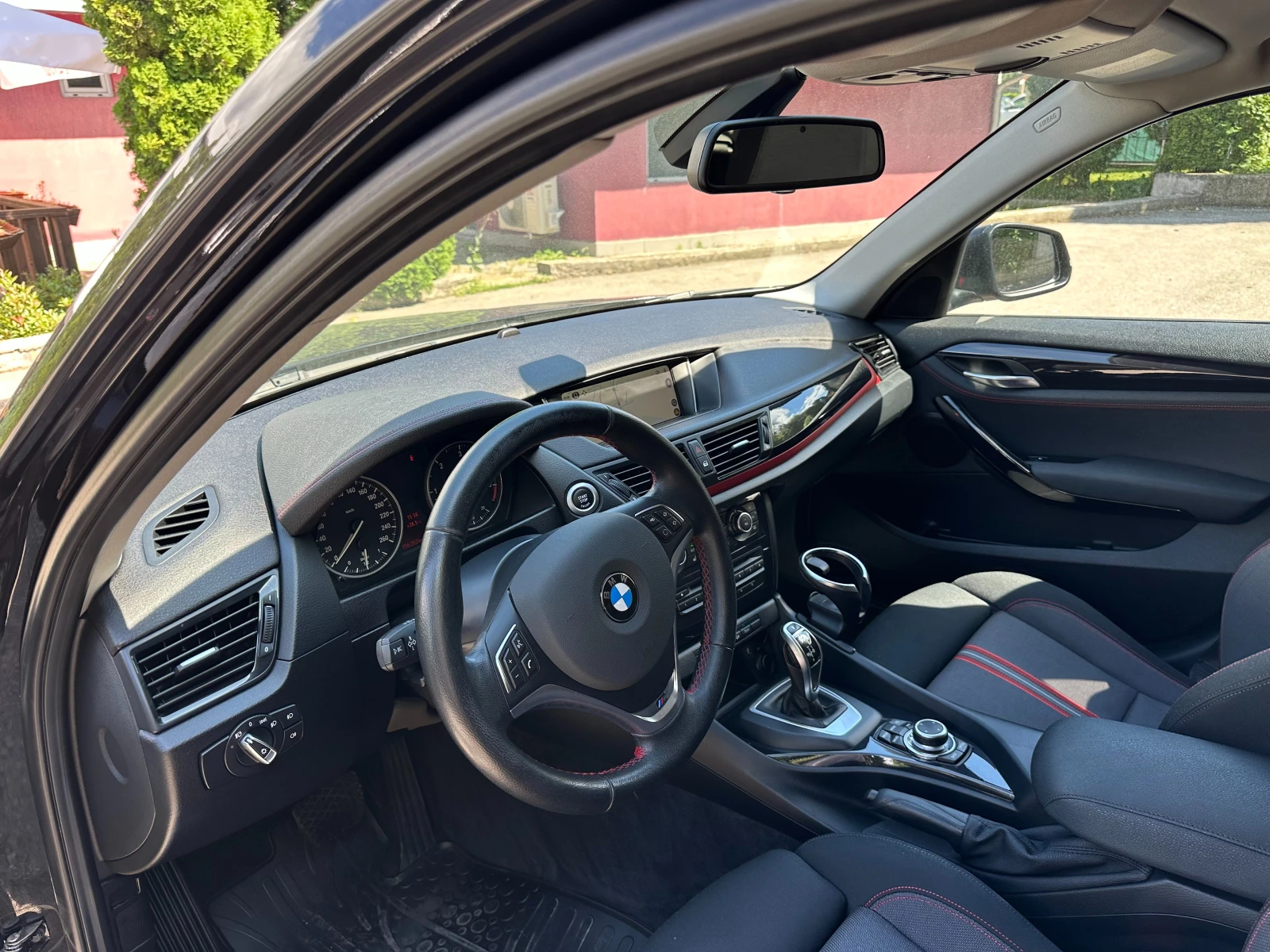 BMW X1 xDrive 1.8d  Sport, снимка 8 - Автомобили и джипове - 56310151