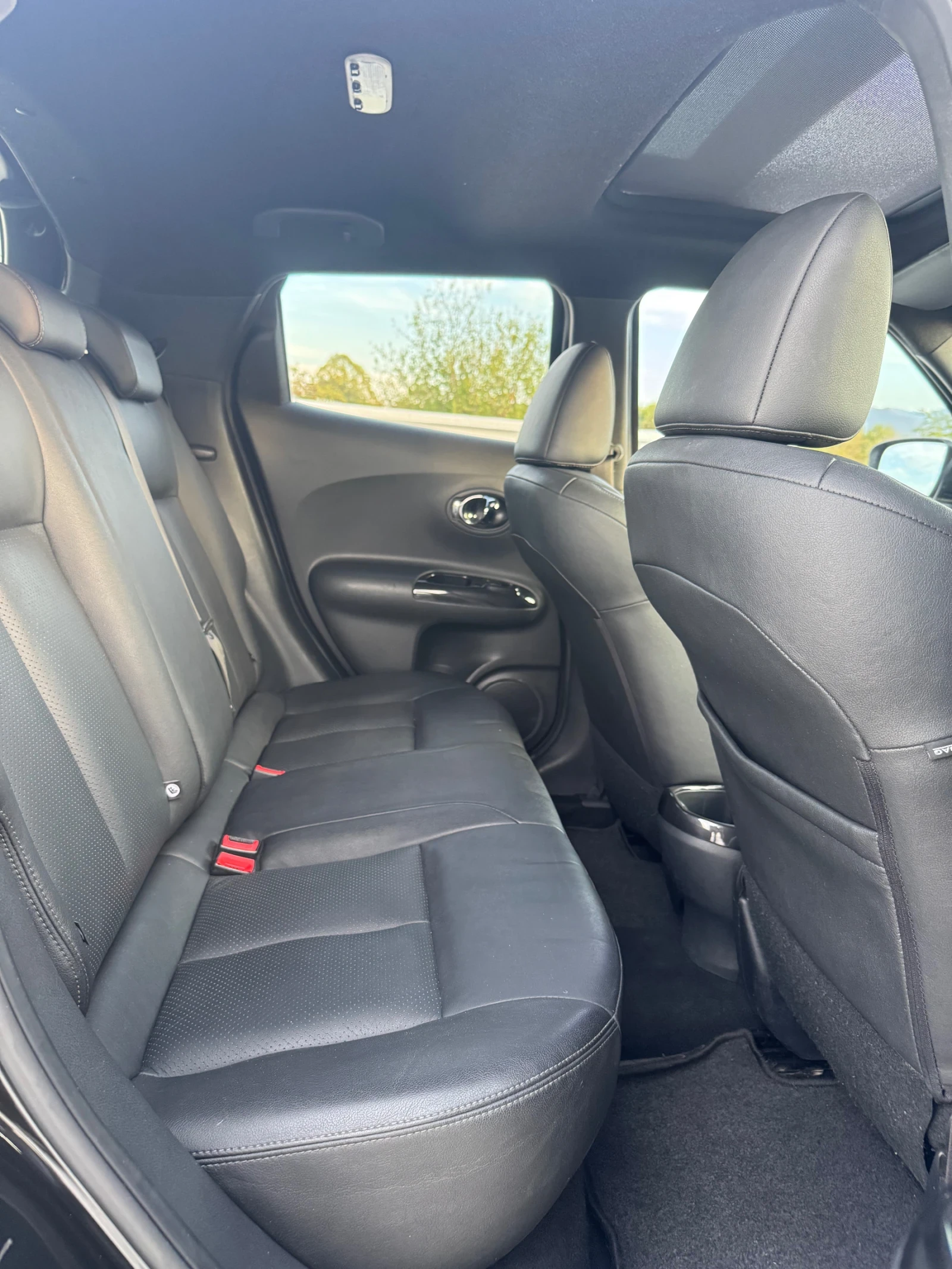 Nissan Juke 1.6 АВТОМАТИК , снимка 12 - Автомобили и джипове - 56587293