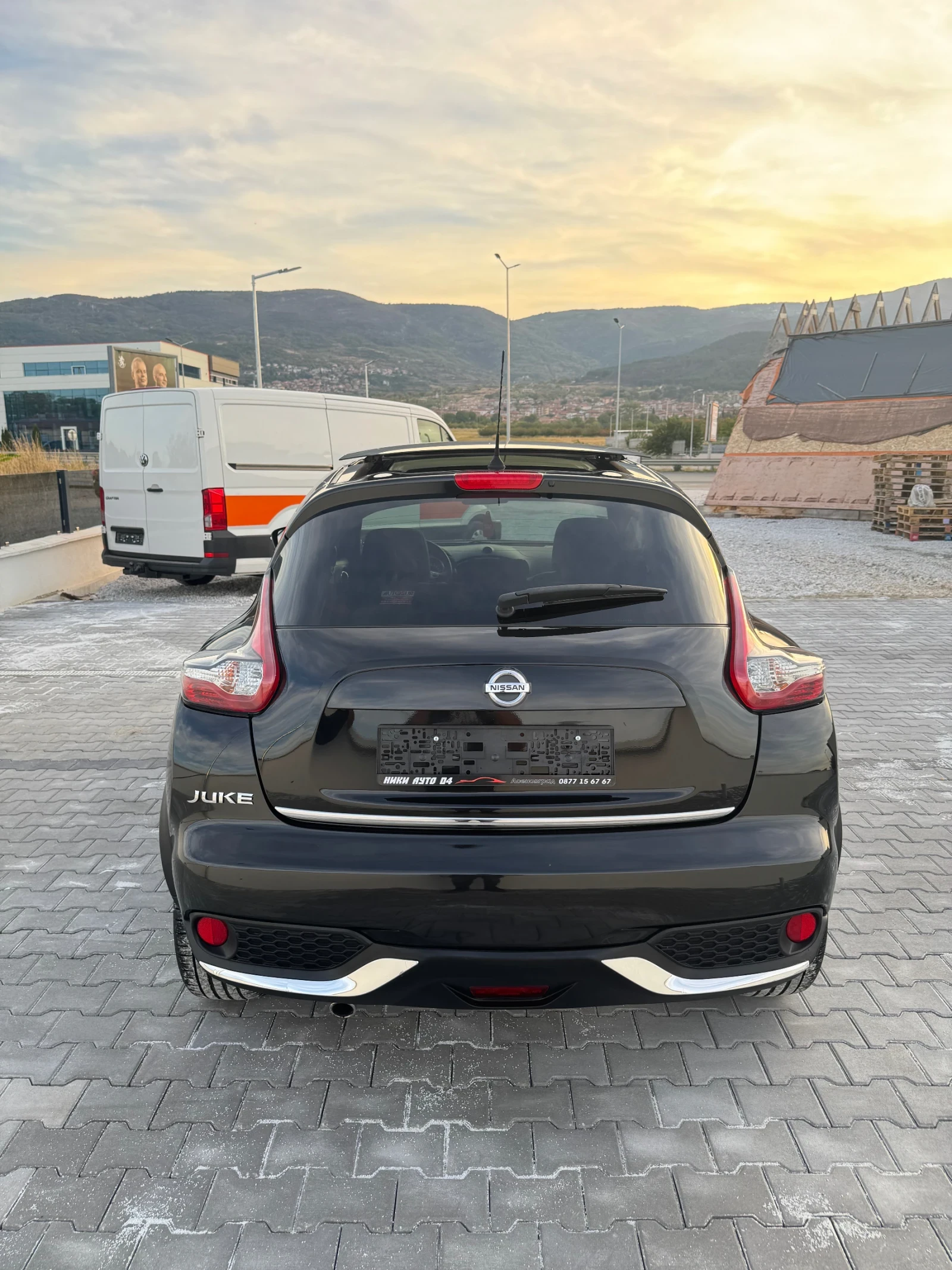 Nissan Juke 1.6 АВТОМАТИК , снимка 7 - Автомобили и джипове - 56587293