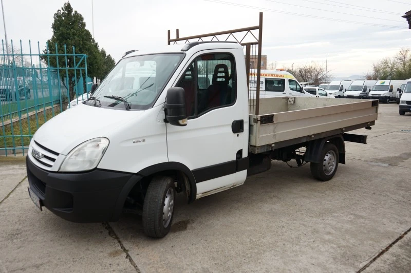 Iveco Daily 35s12* 181.000 km, снимка 2 - Бусове и автобуси - 43239533