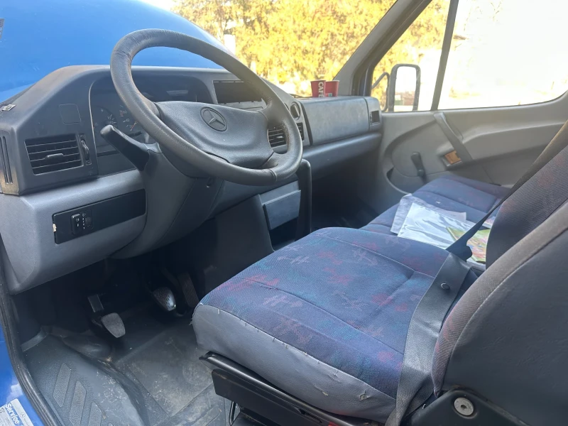 Mercedes-Benz Sprinter 412 Падащ борд уникат3.5t, снимка 6 - Бусове и автобуси - 49130884