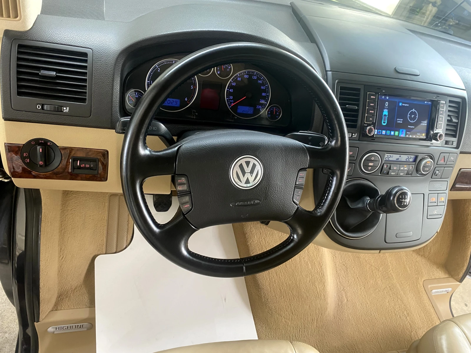 VW Multivan 2.5TDi Италия ---Без аналог--- - изображение 7