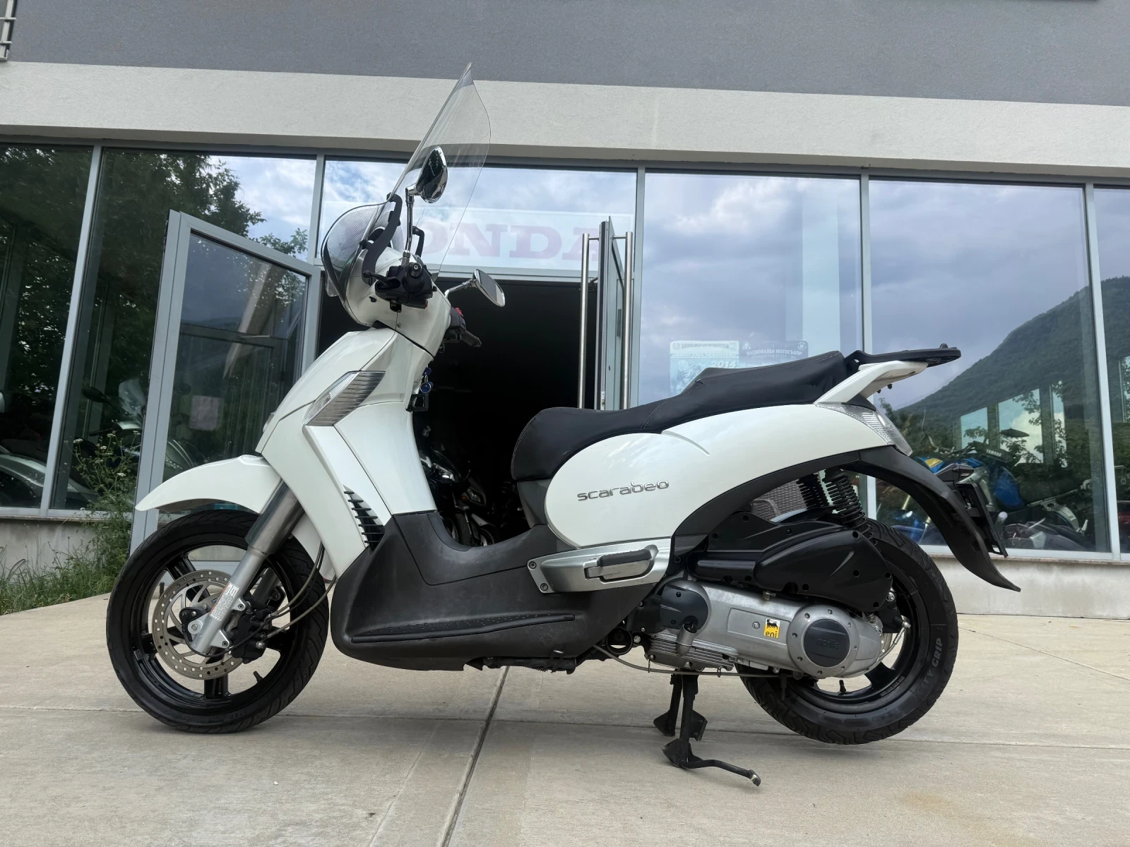 Aprilia Scarabeo 300i 2012 2 broq, снимка 1