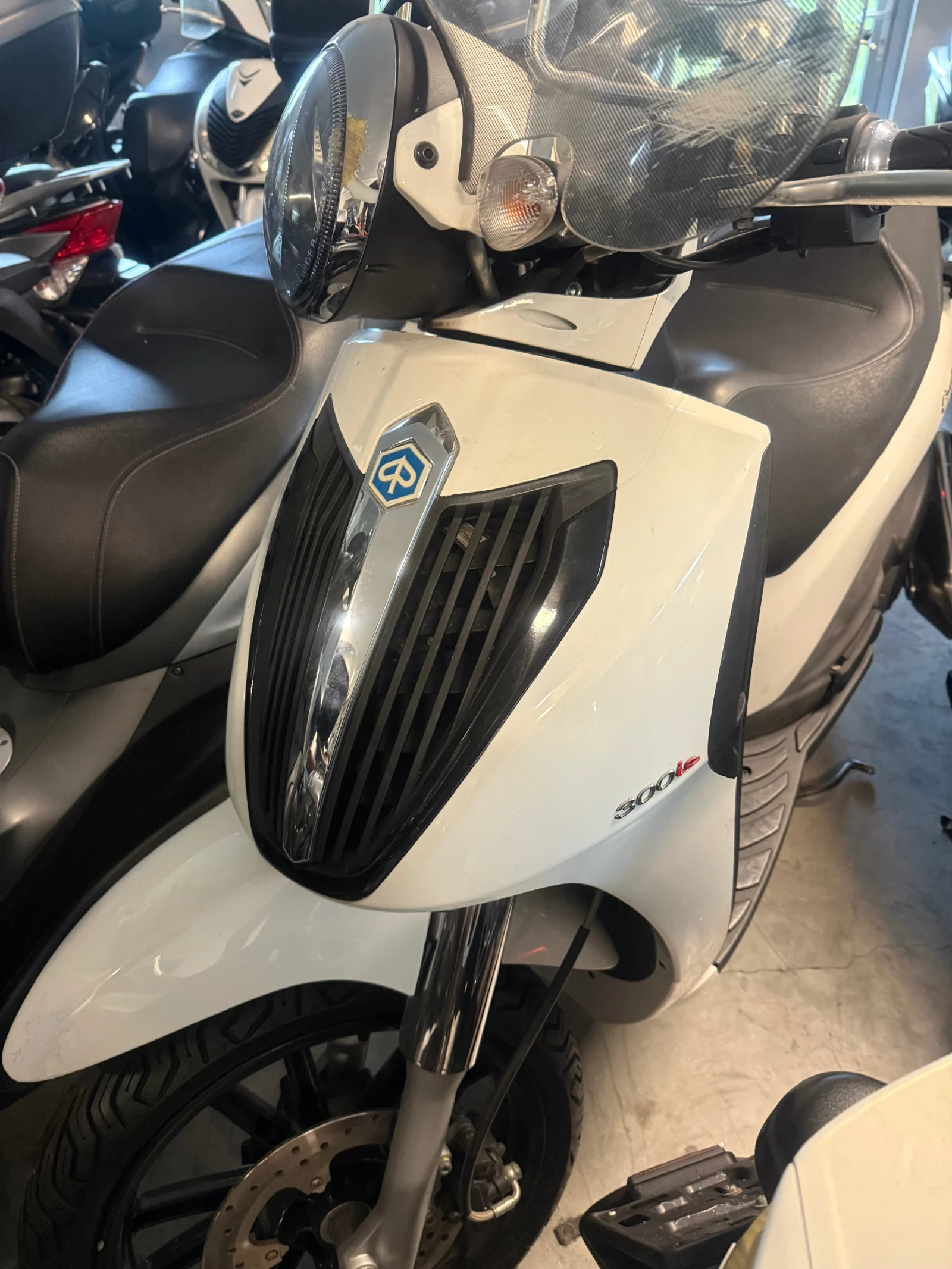 Aprilia Scarabeo 300i 2012 2 broq | Mobile.bg   11