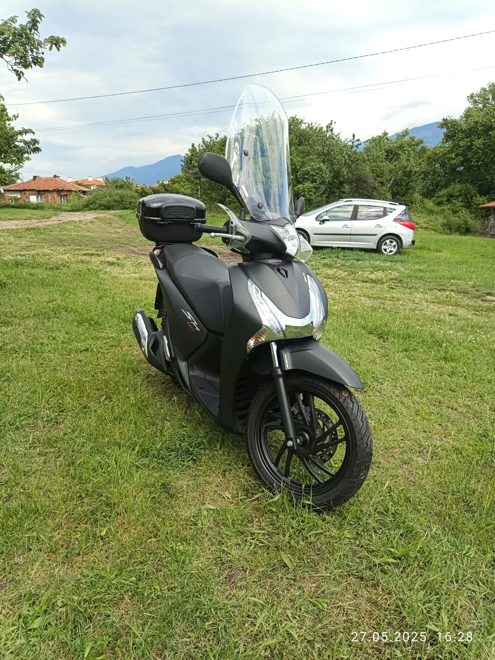 Honda Sh 150i, снимка 10 - Мотоциклети и мототехника - 53882012