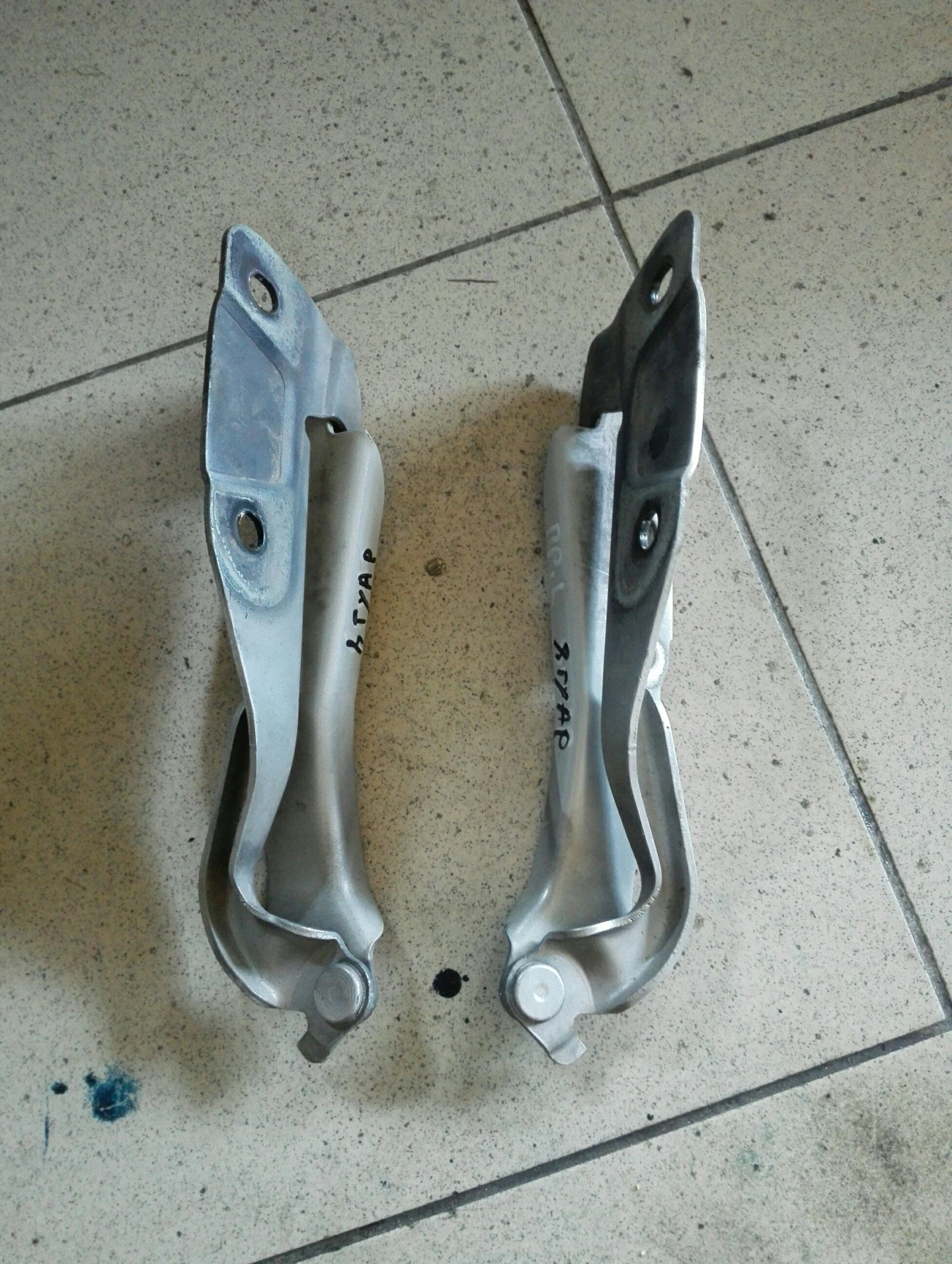 ����� ������ ����� ����� � ���� | Mobile.bg � ����������� 1