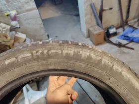 Гуми Зимни 215/55R17, снимка 4