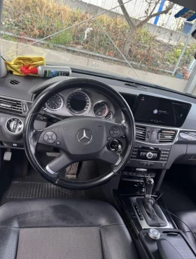 Mercedes-Benz E 250, снимка 6