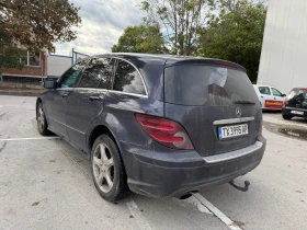 Mercedes-Benz R 320 * AMG* Панорама* 4х4* 7места, снимка 7