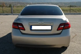 Toyota Camry LE, снимка 5