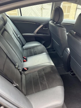 Обява за продажба на Toyota Avensis 2.0 D-4D ~16 900 лв. - изображение 7