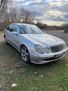 Mercedes-Benz E 320 