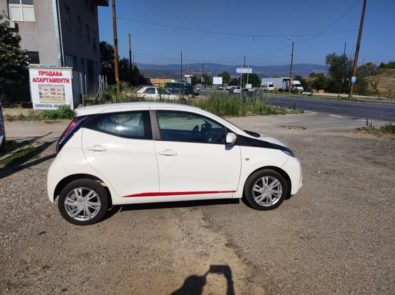 Toyota Aygo Euro6 Limited , снимка 4 - Автомобили и джипове - 41905983