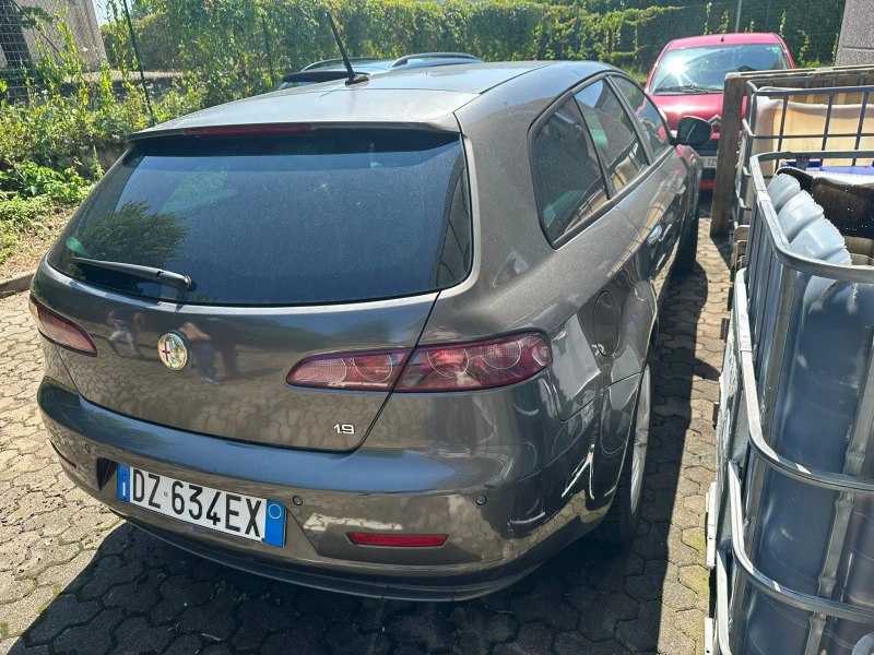 Alfa Romeo 159 1.9JTD-КЛИМАТРОНИК, снимка 4 - Автомобили и джипове - 47455067