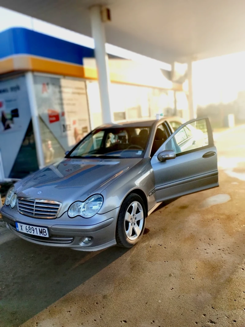 Mercedes-Benz C 200 2.0 122к.с, снимка 1 - Автомобили и джипове - 48403189