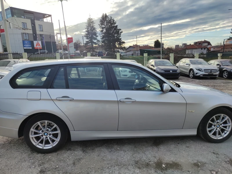 BMW 320, снимка 7 - Автомобили и джипове - 48630078