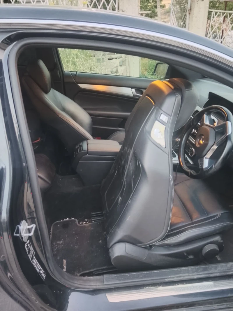 Mercedes-Benz C 250 AMG 125 години Мерцедес, снимка 6 - Автомобили и джипове - 52429195