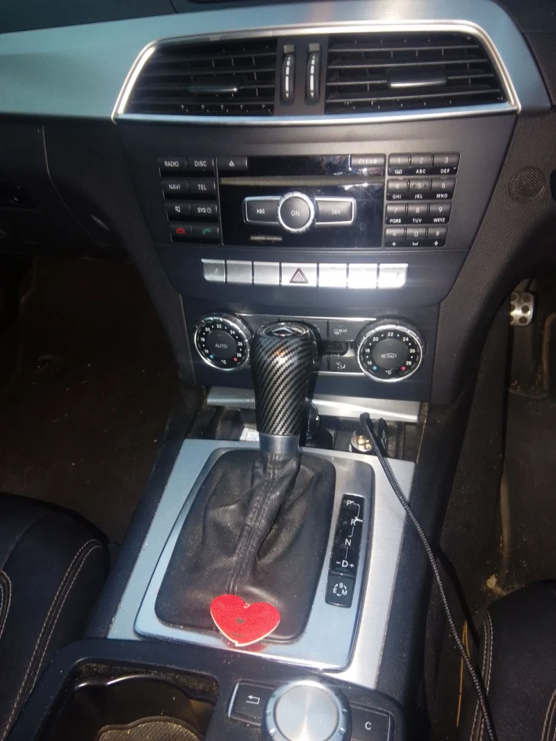 Mercedes-Benz C 250 AMG 125 години Мерцедес, снимка 14 - Автомобили и джипове - 52429195