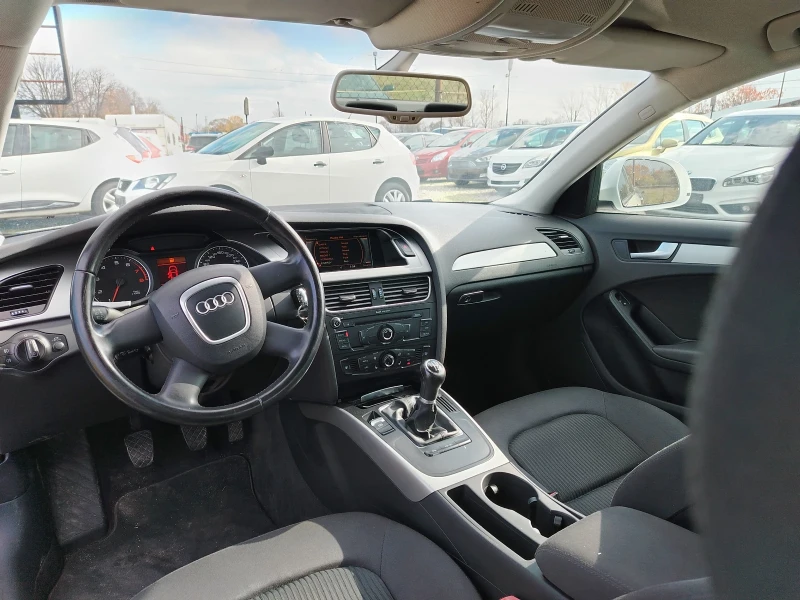 Audi A4 1.8 T, снимка 12 - Автомобили и джипове - 51918669