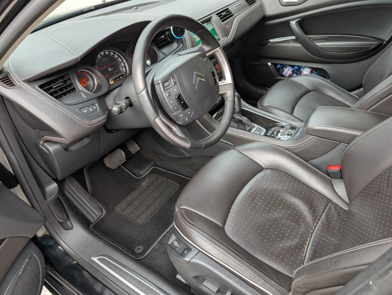Citroen C5 3.0HDI V6 EXCLUSIVE, снимка 12 - Автомобили и джипове - 52011537