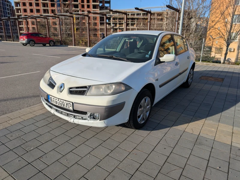 Renault Megane Sedan 1.5 dci, снимка 2 - Автомобили и джипове - 52834504