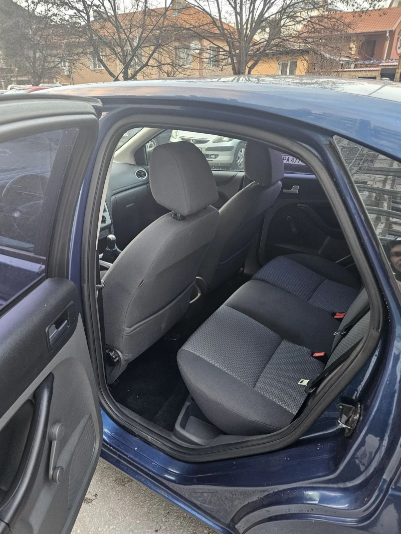 Ford Focus 1.6 90кс. Най добрия мотор. , снимка 7 - Автомобили и джипове - 52938449