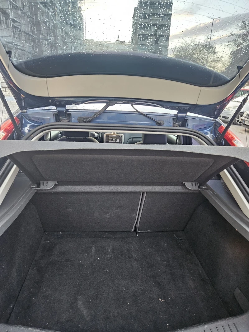 Ford Focus 1.6 90кс. Най добрия мотор. , снимка 9 - Автомобили и джипове - 52938449