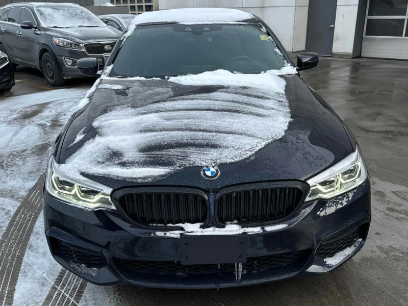 BMW 530 * 530i xDrive * CARFAX * M-pack* , снимка 6 - Автомобили и джипове - 53239708